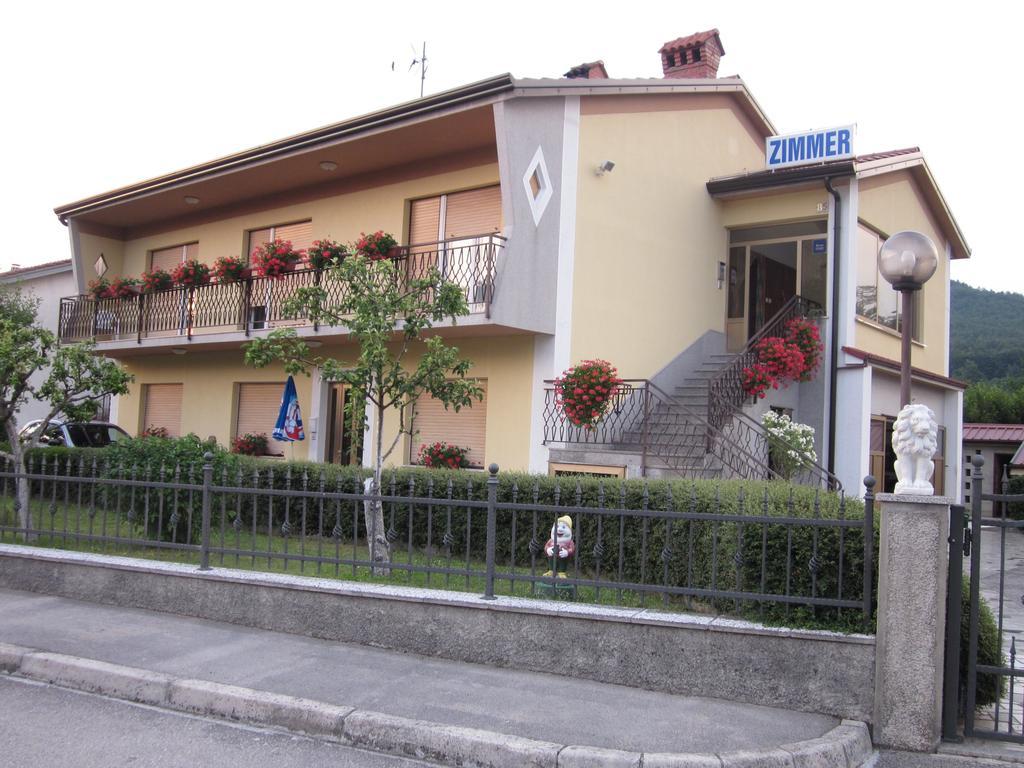 Guest House Mrvcic Rupa Kültér fotó