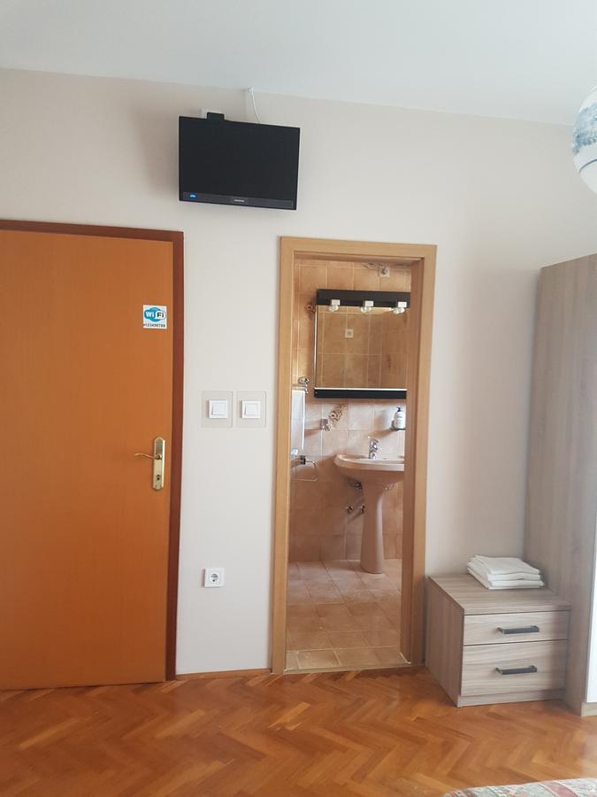 Guest House Mrvcic Rupa Kültér fotó