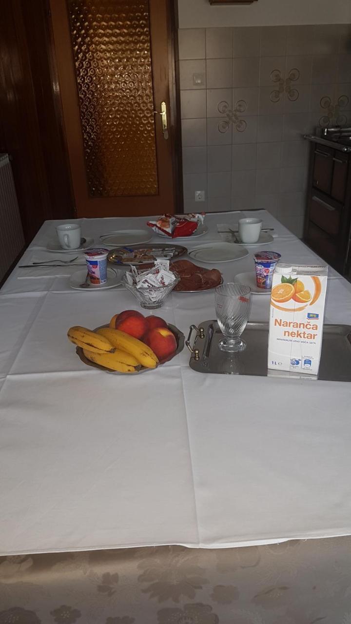 Guest House Mrvcic Rupa Kültér fotó